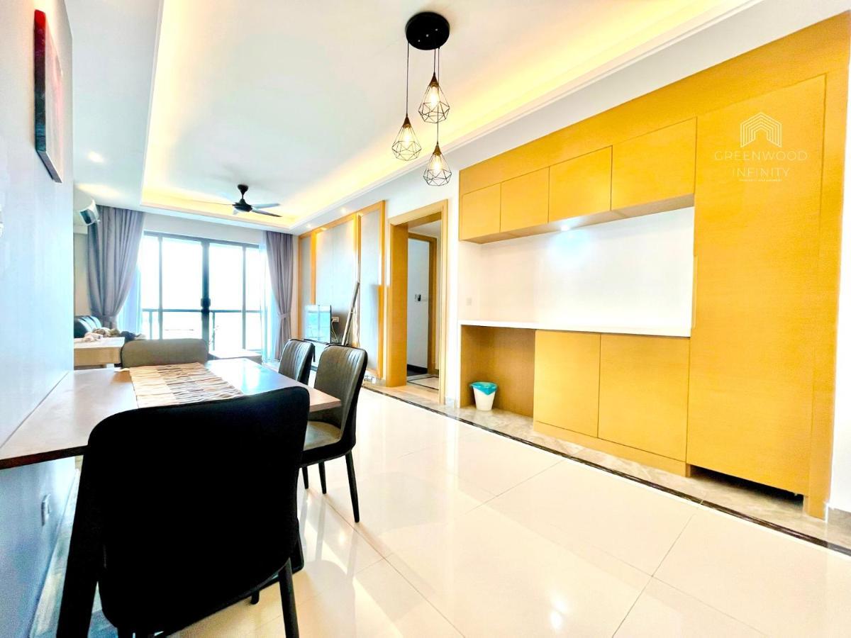 R&f Princess Cove Seafront 2-beds By Gw * Johor Bahru