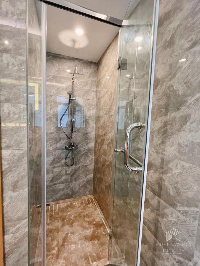 Apartment R&f Princess Cove Seafront 2-beds By Gw